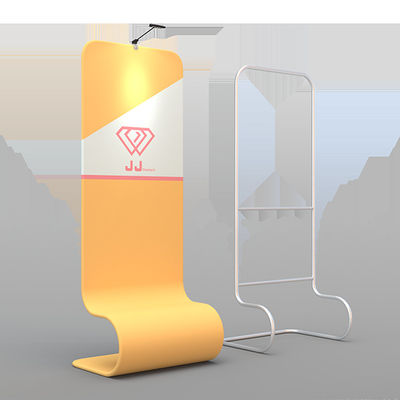 JPG gebogene Spannungs-Gewebe-Stand-Ausdehnungs-Gewebe-Fahnen-Anzeige 200cm der Schlangen-72dpi