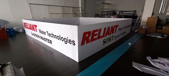 6ft 8ft Druckunterseiten-Knall herauf Ausstellungs-Stand-Entwurfs-hängende Fahnen für Ausstellungen