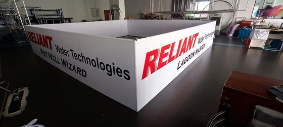 6ft 8ft Druckunterseiten-Knall herauf Ausstellungs-Stand-Entwurfs-hängende Fahnen für Ausstellungen